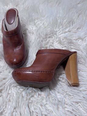 FRYE Womens Size 7 Natasha Clog Brown Leather Mule High Heel cognac